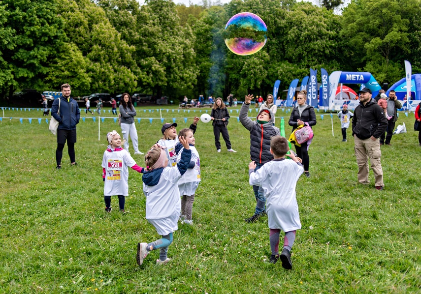 Chcą dzielić się dobrem, czyli VI Bieg i Marsz Nadziei zdjęcie nr 329952
