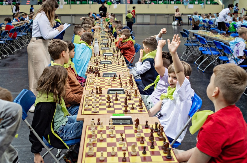 Zabawa i edukacja przez szachy zdjęcie nr 330251