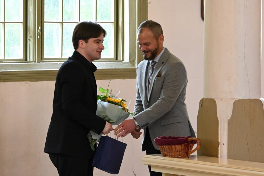 Organy zabrzmiały w Jegłowniku zdjęcie nr 330376
