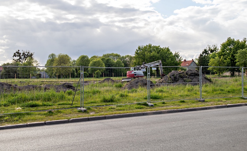Tu będzie parking, teraz czas na archeologów zdjęcie nr 330418