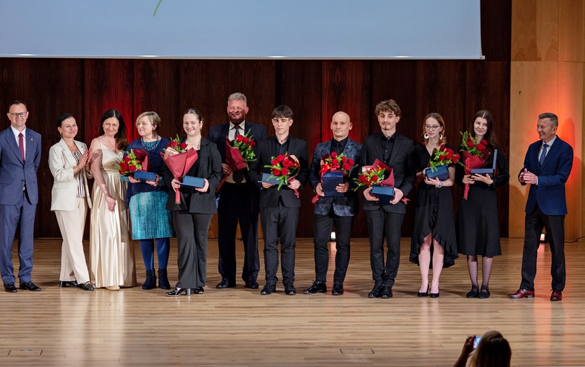 Młodzi laureaci docenieni zdjęcie nr 331694