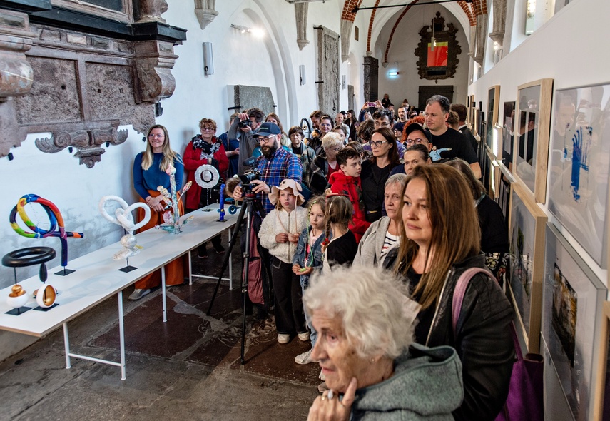 Odczarować formy przestrzenne zdjęcie nr 331705