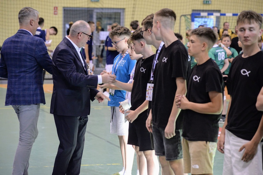 Mistrzostwa Polski ministrantów w halowej piłce nożnej zdjęcie nr 333197