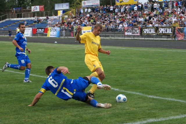 Piotr Trafarski (nr 6) był najbardziej widoczną postacią elbląskiej drużyny.