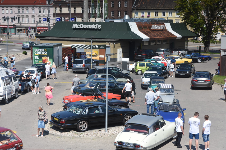 Hamburger w dłoń i w drogę zdjęcie nr 333967