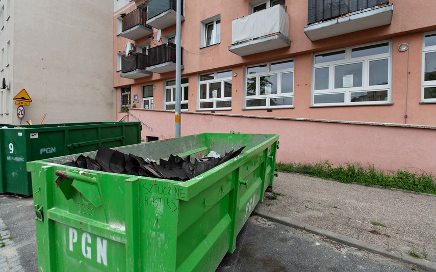 „Śmierdzi tak, że okna nie można otworzyć” zdjęcie nr 333984