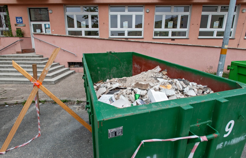 „Śmierdzi tak, że okna nie można otworzyć” zdjęcie nr 333983
