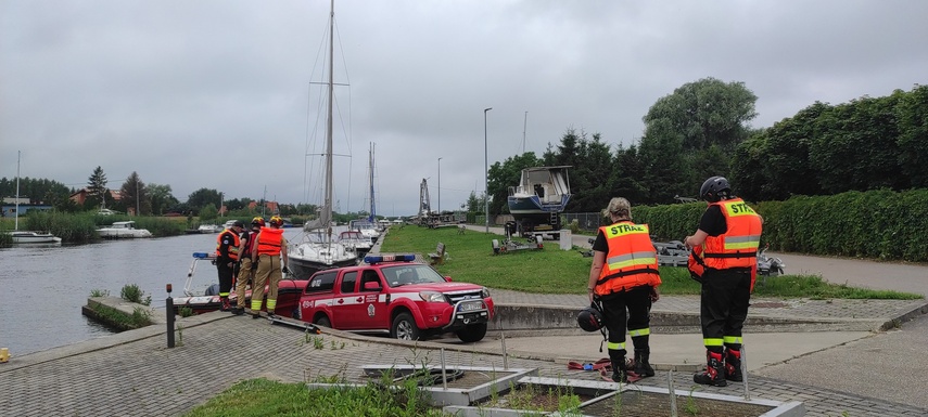 Nurkowie odnaleźli ciało żeglarza zdjęcie nr 334066