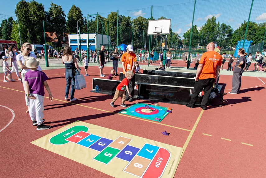 Symulator zderzeń, alkogogle i inne atrakcje na Kalbarze zdjęcie nr 334285