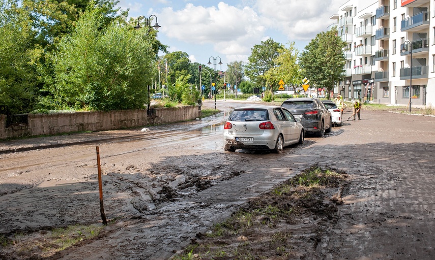 Przy Kumieli dzień po powodzi zdjęcie nr 334759