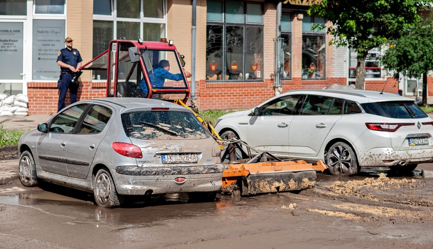 Przy Kumieli dzień po powodzi zdjęcie nr 334756