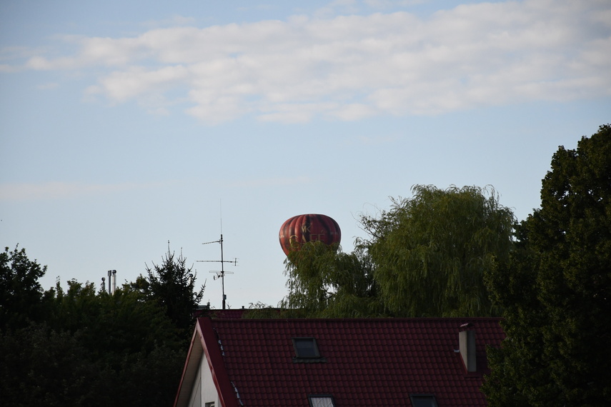 "Kieruje nami wiatr" zdjęcie nr 335387
