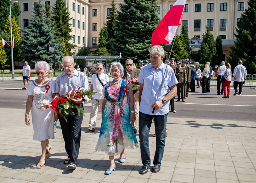 Tak elblążanie obchodzili Święto Wojska Polskiego zdjęcie nr 335487