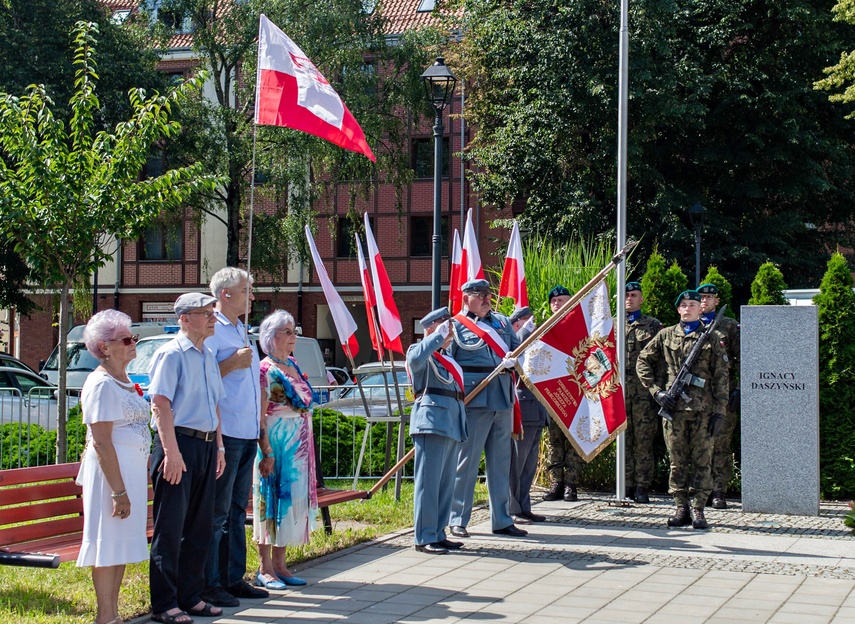 Tak elblążanie obchodzili Święto Wojska Polskiego zdjęcie nr 335508