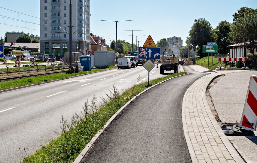 Ścieżki w budowie, rowerzyści już korzystają zdjęcie nr 335534