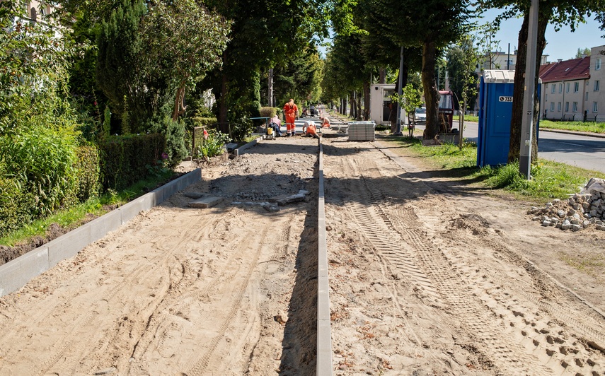 Ścieżki w budowie, rowerzyści już korzystają zdjęcie nr 335539