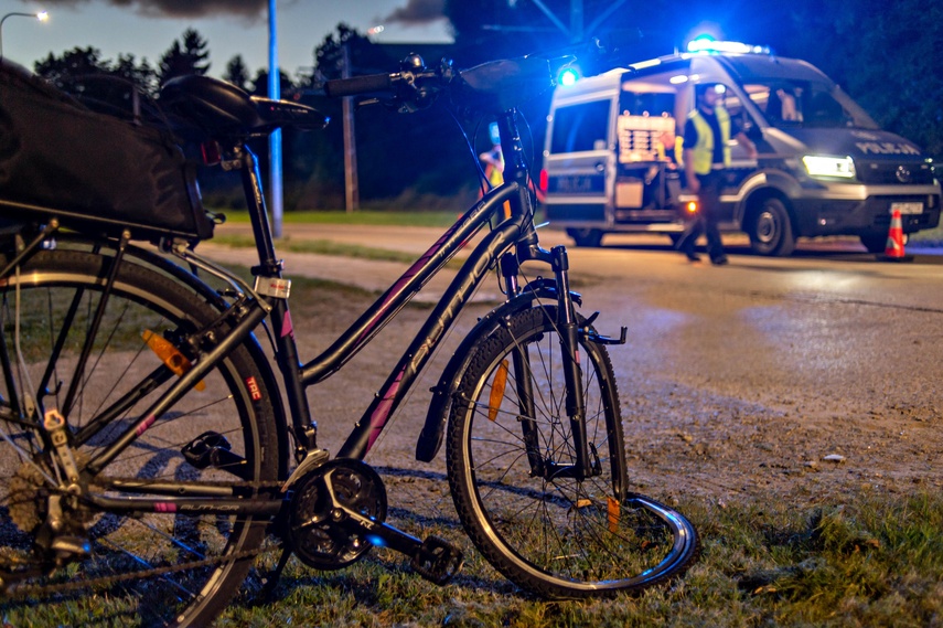 Potrącenie rowerzystki na Marymonckiej zdjęcie nr 335650