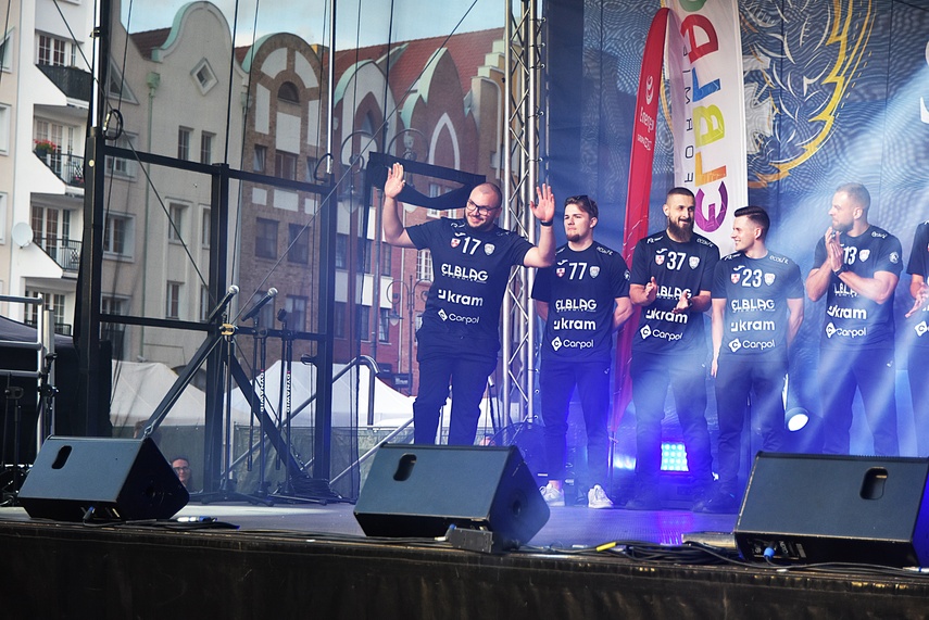 „Tanio skóry nie sprzedamy” zdjęcie nr 335816