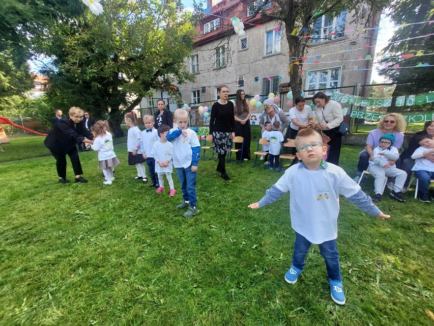 Za nimi wyjątkowe dziesięć lat zdjęcie nr 336863