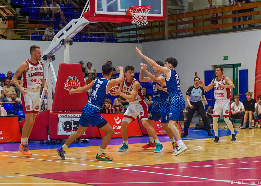 Elbasket wygrywa na inaugurację zdjęcie nr 336902