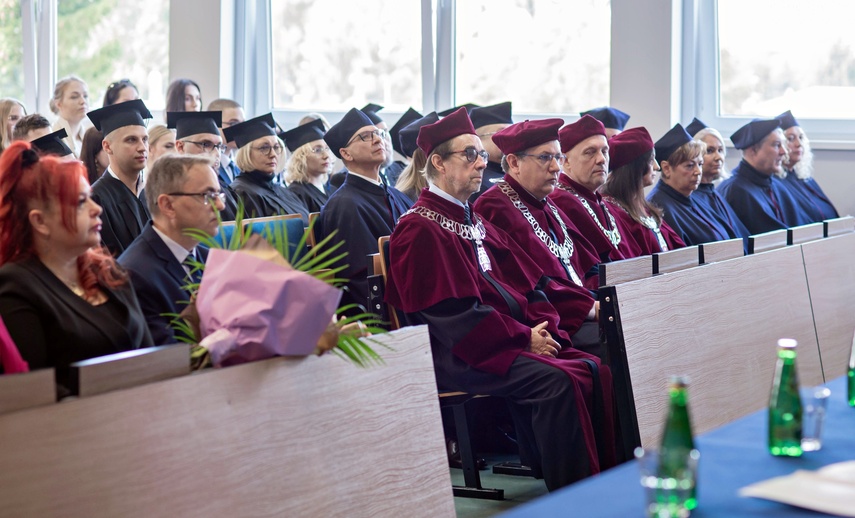 Inauguracja medyczna i społeczna zdjęcie nr 337319