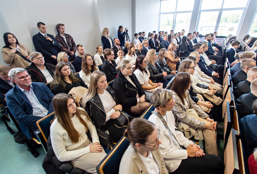 Inauguracja medyczna i społeczna zdjęcie nr 337324