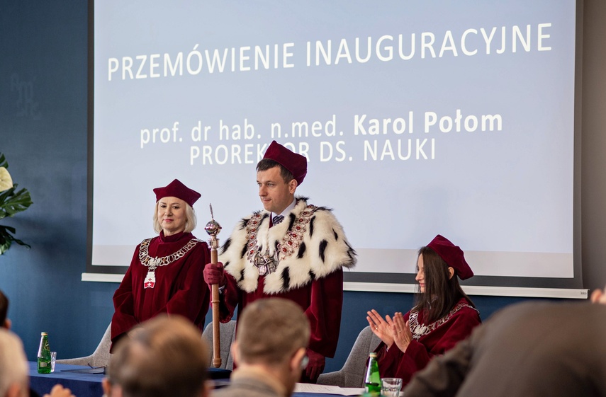 Inauguracja medyczna i społeczna zdjęcie nr 337331