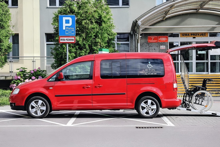 Nowość w Elblągu. Prywatny transport dla osób z niepełnosprawnościami zdjęcie nr 337405