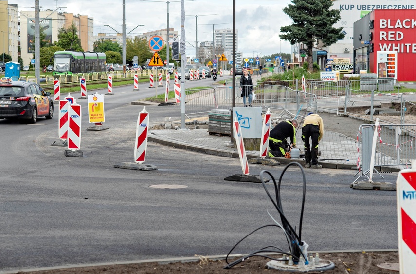 Trwają prace na Dąbka-Piłsudskiego. Kiedy koniec? zdjęcie nr 337621