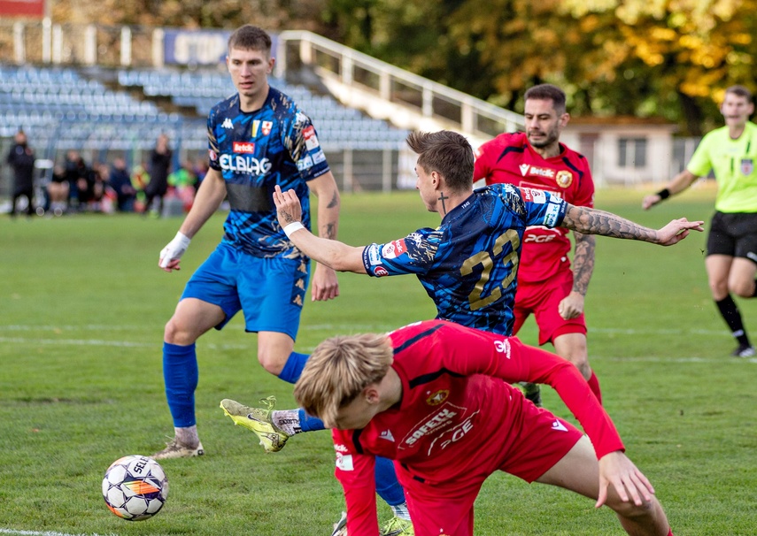 Dwóch rannych i pat na Agrykola zdjęcie nr 337985