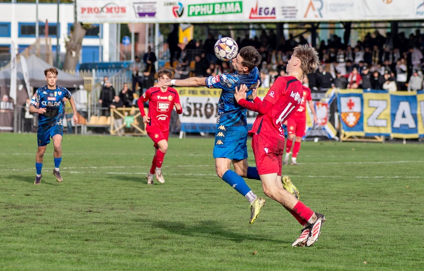 Dwóch rannych i pat na Agrykola zdjęcie nr 338019