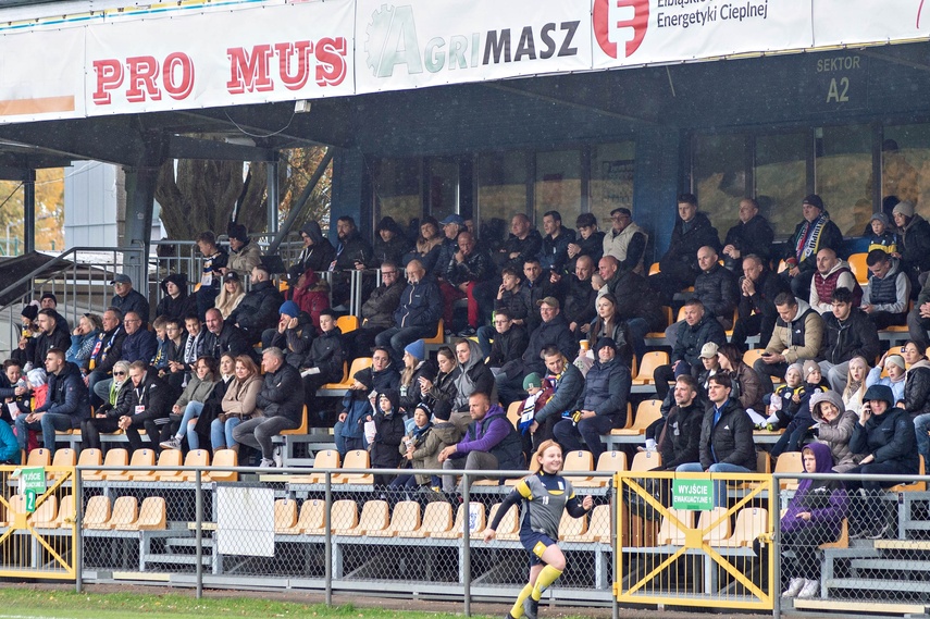 Dwóch rannych i pat na Agrykola zdjęcie nr 338014