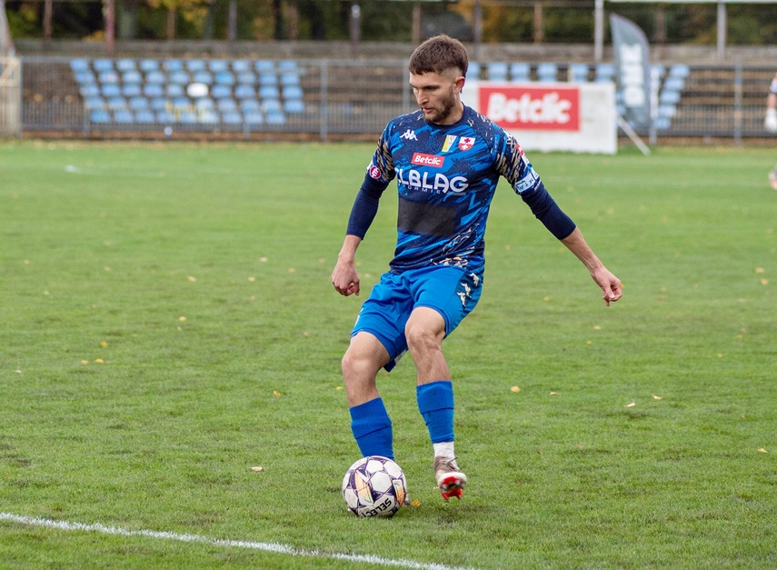 Dwóch rannych i pat na Agrykola zdjęcie nr 338008