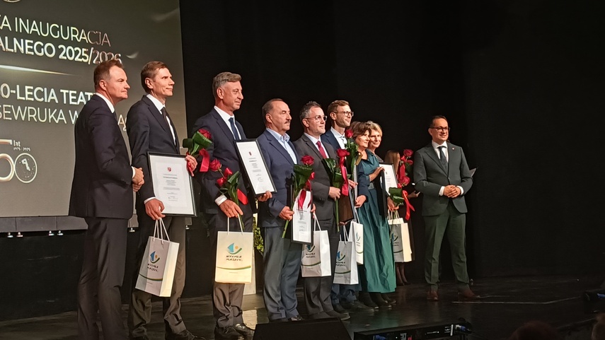 Inauguracja roku kulturalnego i 50-lecie Teatru zdjęcie nr 338236