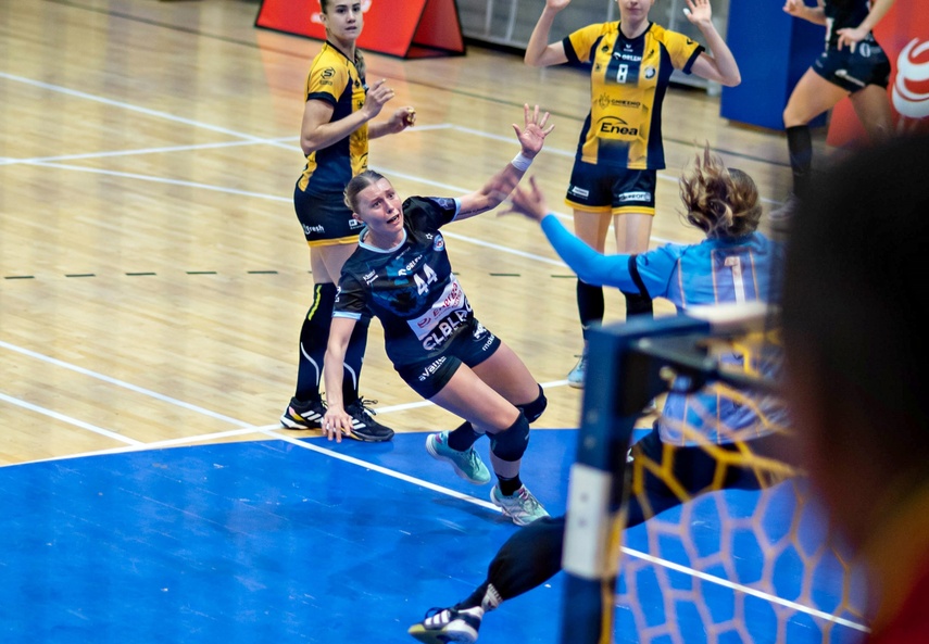 Przegrana Startu z gnieźniankami zdjęcie nr 338322 Przegrana Startu z gnieźniankami zdjęcie nr 338322
