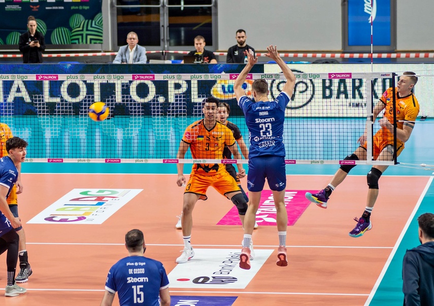 Pięć setów na inaugurację Plusligi w Elblągu zdjęcie nr 338428