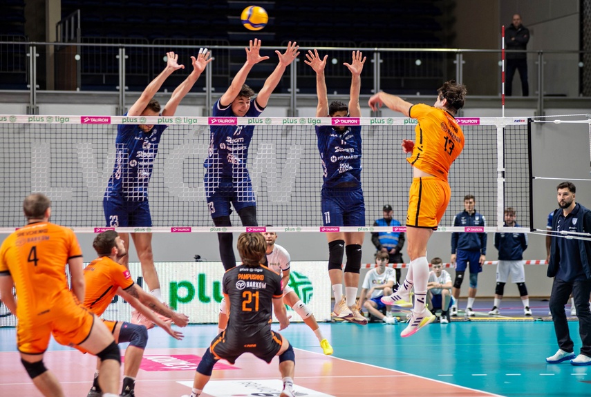 Pięć setów na inaugurację Plusligi w Elblągu zdjęcie nr 338462