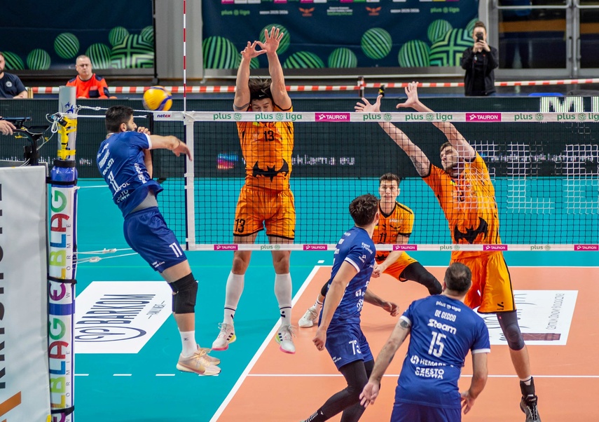 Pięć setów na inaugurację Plusligi w Elblągu zdjęcie nr 338426