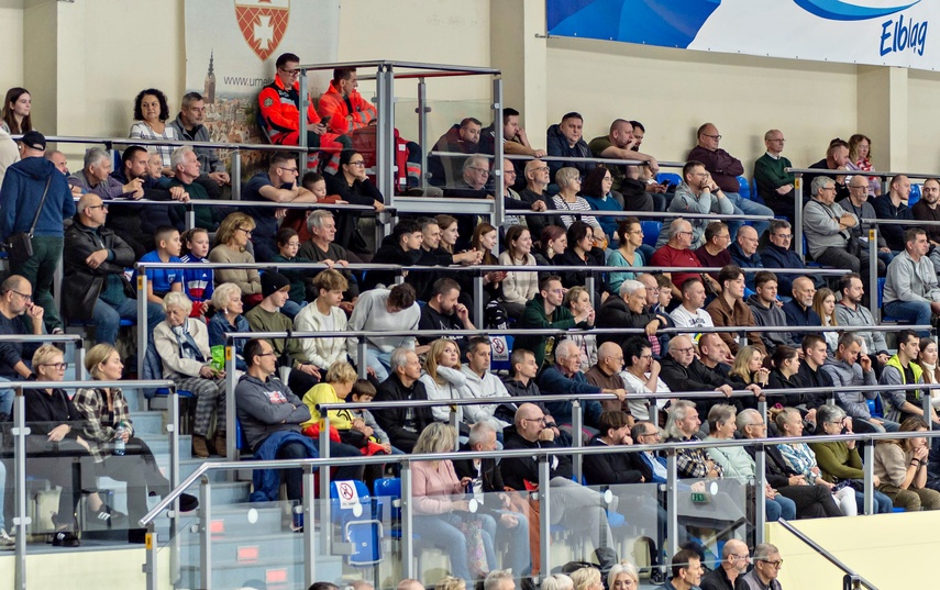 Pięć setów na inaugurację Plusligi w Elblągu zdjęcie nr 338424