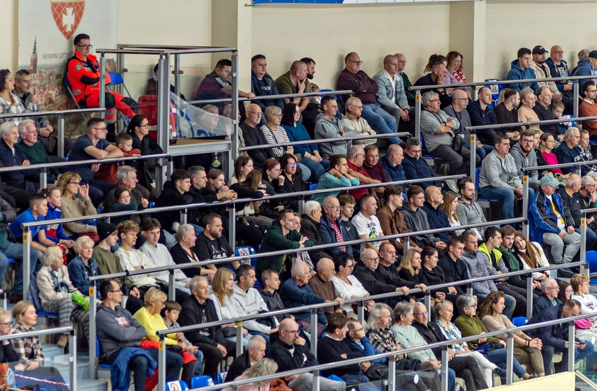 Pięć setów na inaugurację Plusligi w Elblągu zdjęcie nr 338432