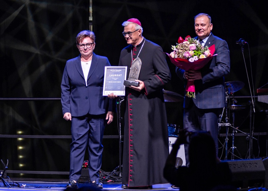 Kardiolog z wielkim sercem. Tuus dla Danuty Podjackiej zdjęcie nr 338559 Kardiolog z wielkim sercem. Tuus dla Danuty Podjackiej zdjęcie nr 338559