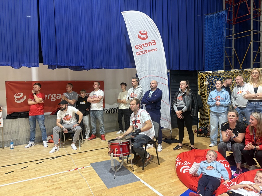 Przekonujące zwycięstwo koszykarzy zdjęcie nr 338576