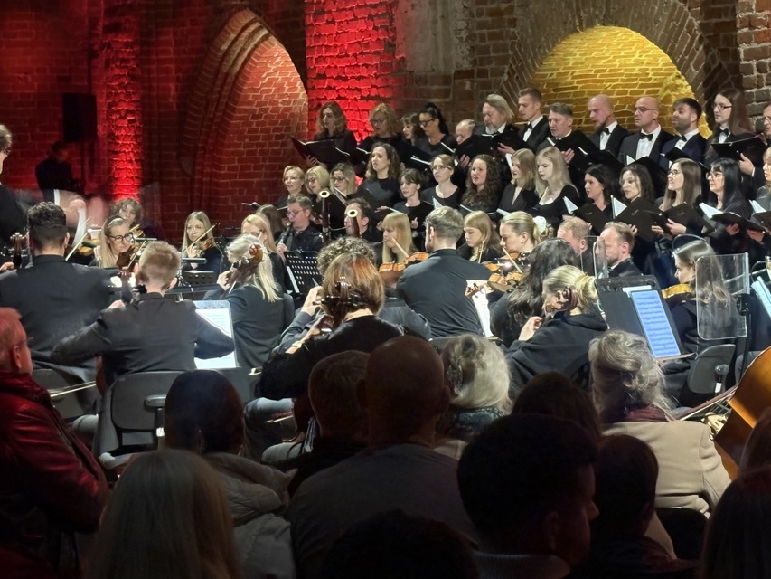 To był wyjątkowy wieczór w Galerii EL zdjęcie nr 338624