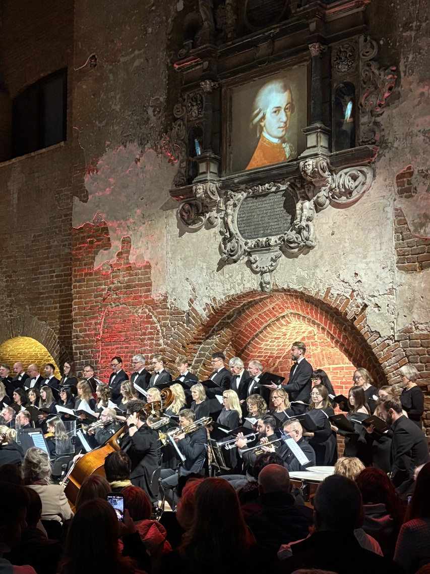 To był wyjątkowy wieczór w Galerii EL zdjęcie nr 338625