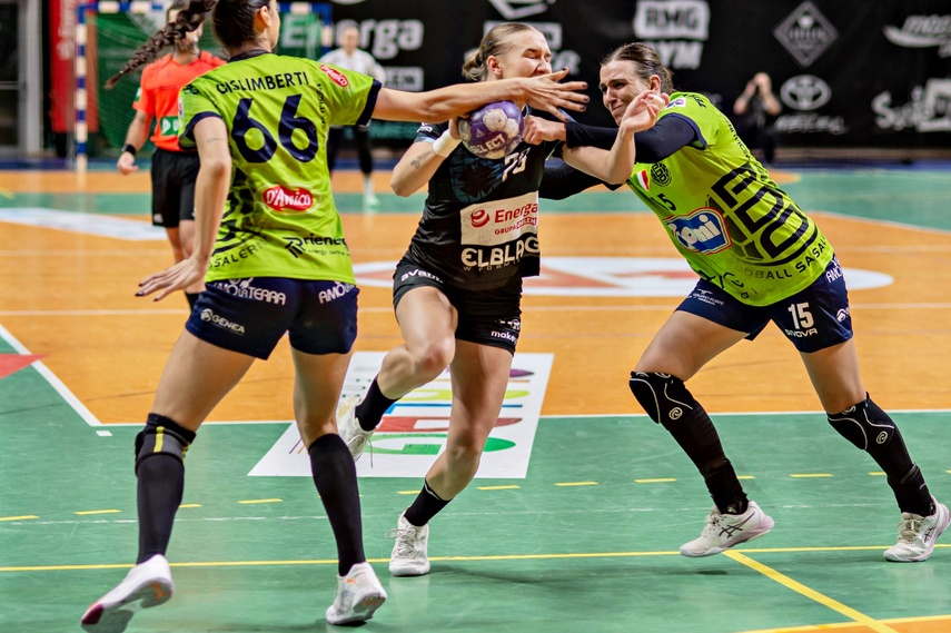 Pierwsza potyczka na remis zdjęcie nr 338894