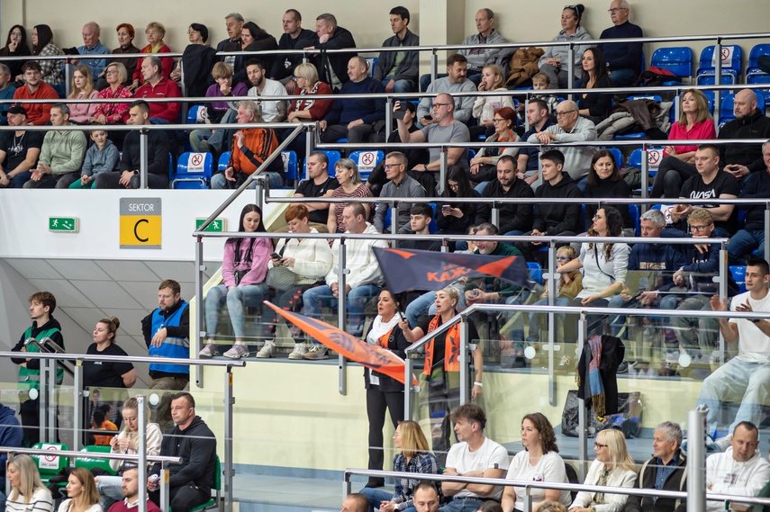 Sensacja pod siatką zdjęcie nr 339231