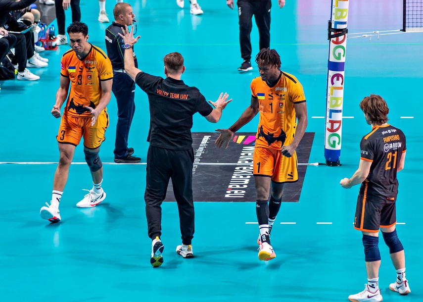 Sensacja pod siatką zdjęcie nr 339249