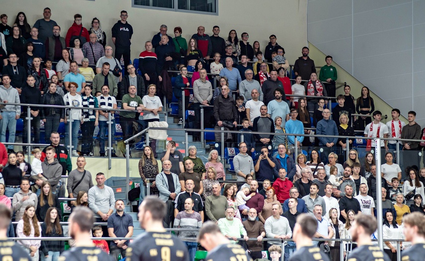 Sensacja pod siatką zdjęcie nr 339228