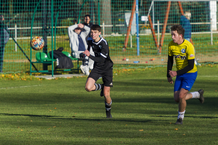 Dębowe chłopaki: Awans jest nasz, ten awans, on do nas należy... zdjęcie nr 339446