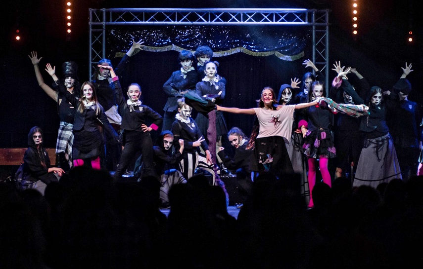 Szkoła imienia Lepszych od Reszty zdjęcie nr 339478